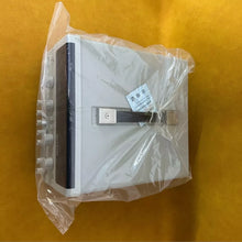 Load image into Gallery viewer, GWINSTEK GPS-3303C Laboratory Power Supply - Used