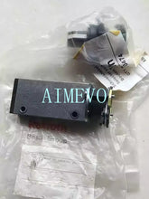 Load image into Gallery viewer, Rexroth 0820 400 024 Rotary Valve - Precision Engineering Component