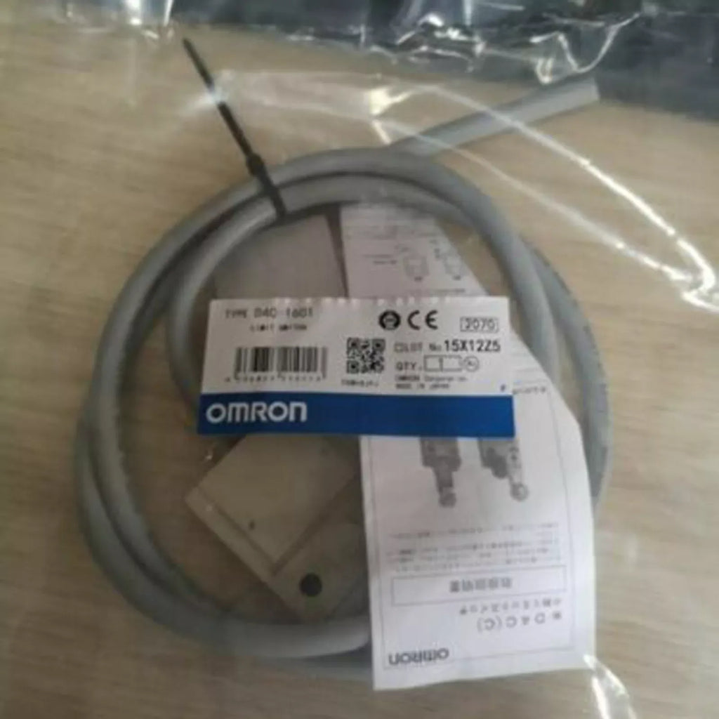 Omron D4C-1601 Precision Limit Switch - New, Reliable Performance - ZYYKZ Test Equipment
