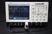 Load image into Gallery viewer, Tektronix P7506 6 GHz Differential Oscilloscope Probe - ZYYKZ Test Equipment