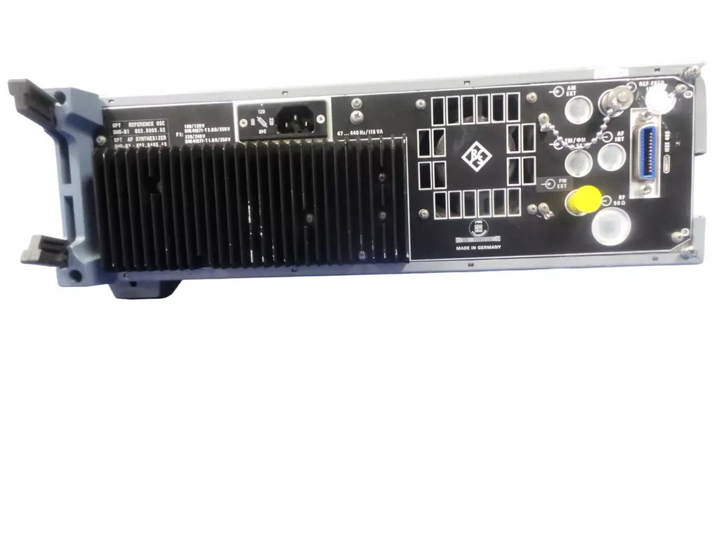 ROHDE & SCHWARZ SMG Signal Generator Model 801.0001.43 - High Precision RF Test Equipment - ZYYKZ Test Equipment