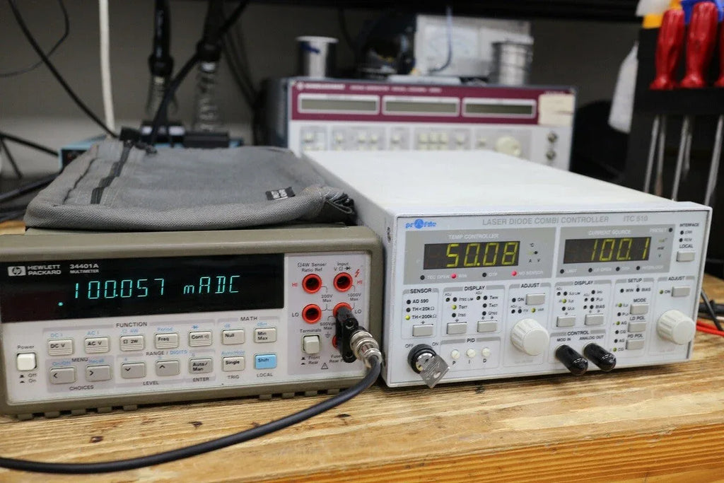 Thorlabs ITC510 Laser Diode Combi Controller with TEC and PID - ZYYKZ Test Equipment