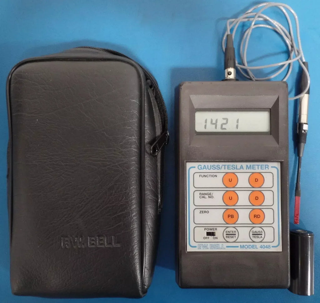 FW Bell 4048 Gauss/Tesla Meter with T-4048-001 Probe, Zero Gauss Chamber & Carrying Case - ZYYKZ Test Equipment