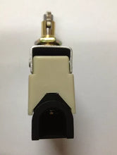 Load image into Gallery viewer, Panasonic AZ7311 ML Series Precision Limit Switch - ZYYKZ Test Equipment