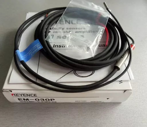 Keyence EM-030P Proximity Sensor Switch - High Precision EM030P - ZYYKZ Test Equipment