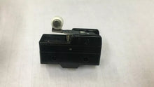 Load image into Gallery viewer, OMRON Z-15GW22-B Heavy-Duty Limit Switch with Roller Lever - ZYYKZ Test Equipment