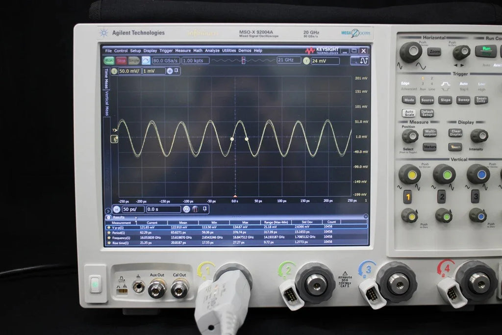 Keysight N2800A 16 GHz InfiniiMax III Series High-Frequency Probe Amplifier - ZYYKZ Test Equipment