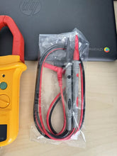 Load image into Gallery viewer, Fluke I1010 AC/DC Current Clamp Meter with Test Leads - ZYYKZ Test Equipment