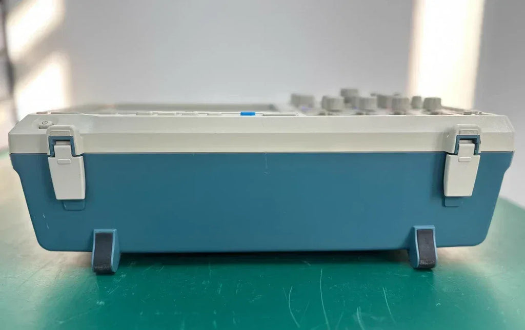 Tektronix MDO3014 4-Channel Mixed Domain Oscilloscope 100 MHz Bandwidth 2.5 GS/s Sample Rate - ZYYKZ Test Equipment