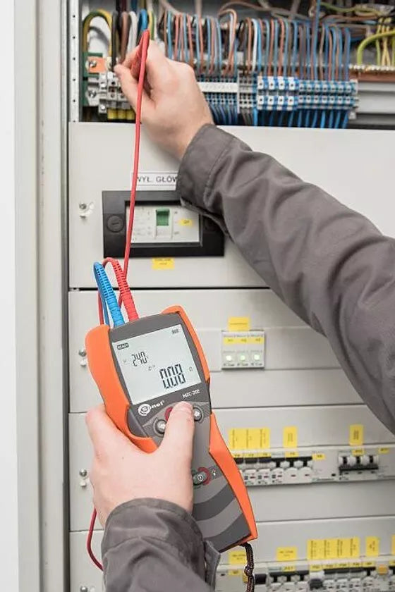 Sonel MZC-20E Short-Circuit Loop Impedance Meter - 0.24 to 200 Ω