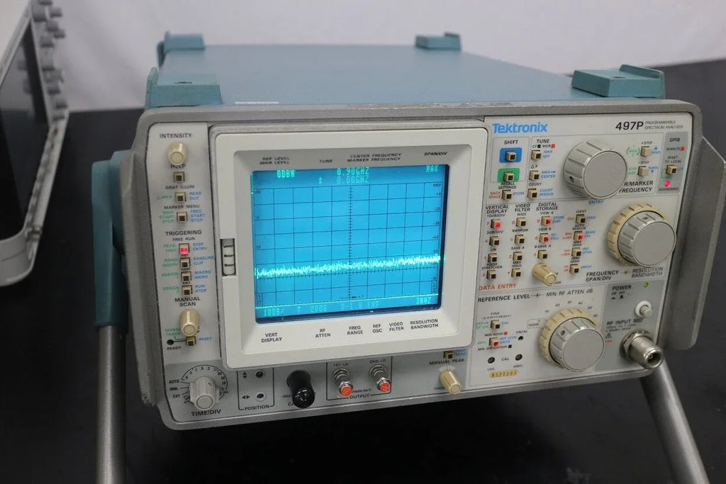 497P Portable Spectrum Analyzer with 9 kHz to 3 GHz Frequency Range - ZYYKZ Test Equipment