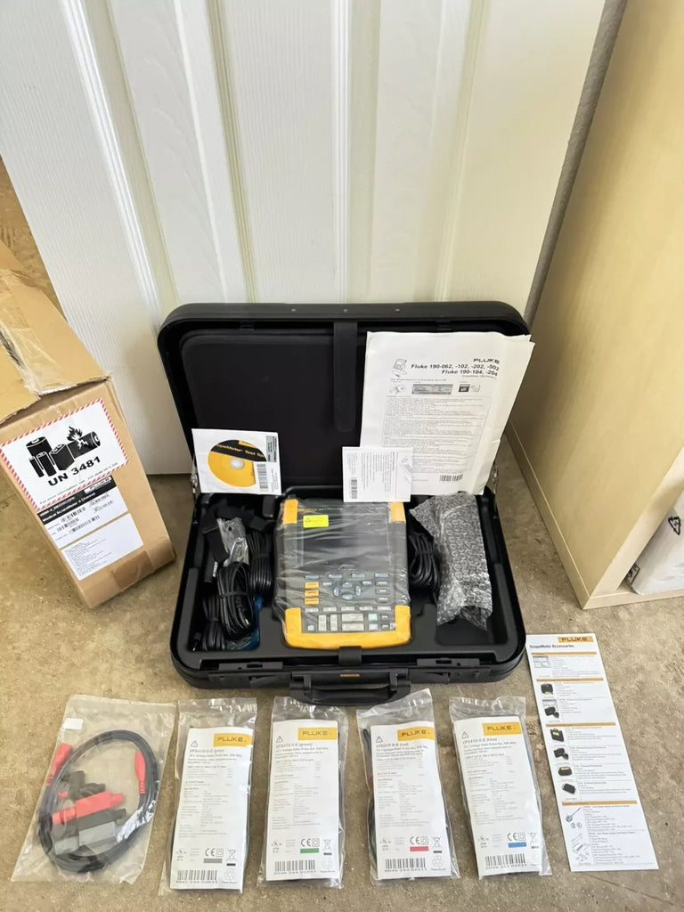 Fluke 190M-4 4-Channel 200 MHz Medical ScopeMeter Oscilloscope - ZYYKZ Test Equipment