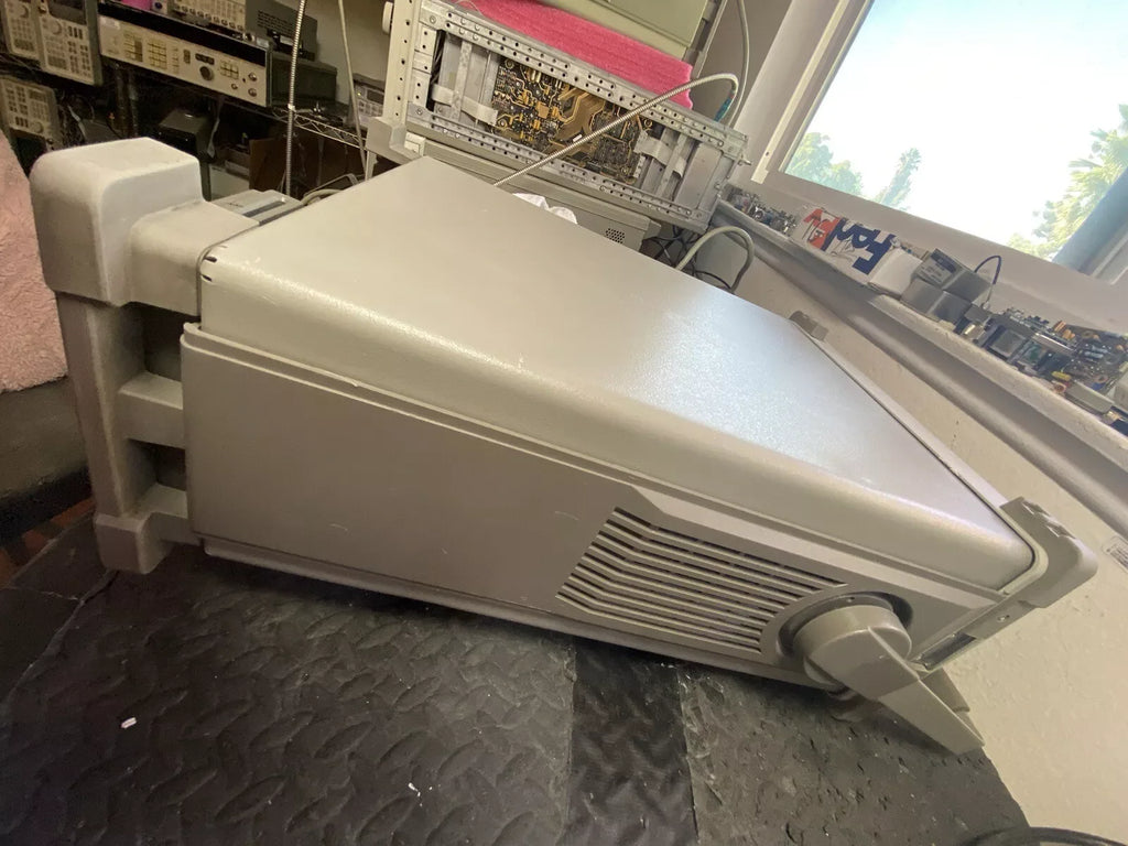 HP Agilent 8564E/EC Spectrum Analyzer 20Hz-40GHz with Color LCD, Options 6 & 7, Calibrated - ZYYKZ Test Equipment