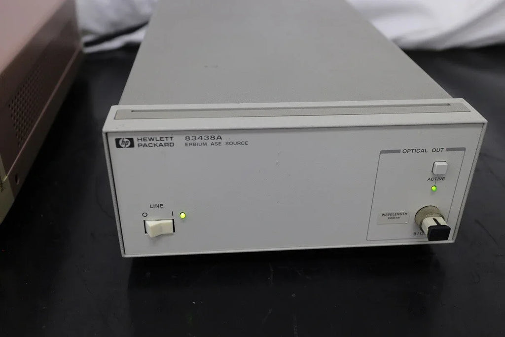 Agilent 83438A Tunable Erbium-Doped Fiber Laser Source 1530-1560nm - ZYYKZ Test Equipment