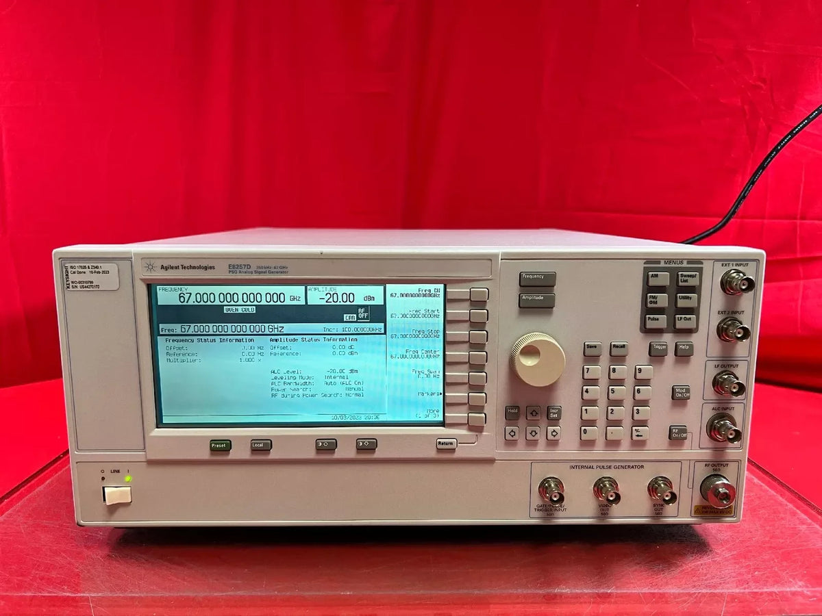 Keysight E8257D PSG Signal Generator 250kHz-67GHz – ZYYKZ Test Equipment