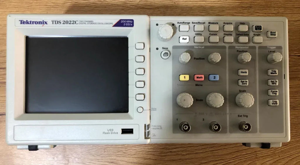 Tektronix TDS2022C 2-Channel Digital Storage Oscilloscope 200 MHz - ZYYKZ Test Equipment