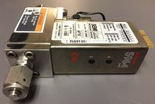 Load image into Gallery viewer, Brooks Instruments Books-5964C Mass Flow Controller, Model 35-1%B2H6/AR-500C-4 - ZYYKZ Test Equipment