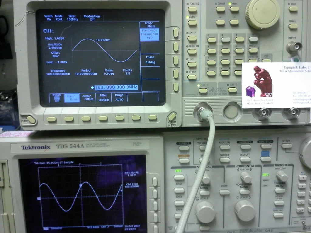 Tektronix AFG2020 100MHz Programmable Arbitrary Waveform Generator - ZYYKZ Test Equipment