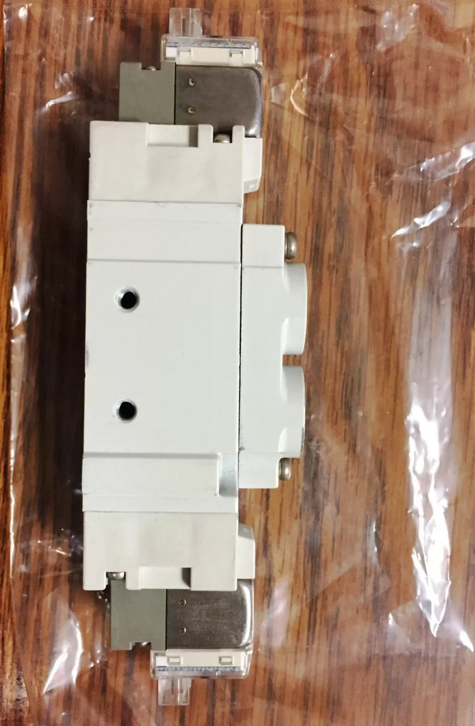 SMC SY7220-5LZ-02T Solenoid Valve Body for SY7000 Series - ZYYKZ Test Equipment