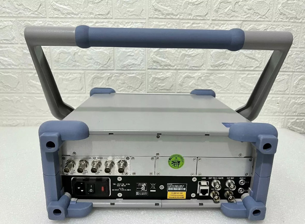 Rohde & Schwarz ETL Network Analyzer - 500 kHz to 3 GHz - Used