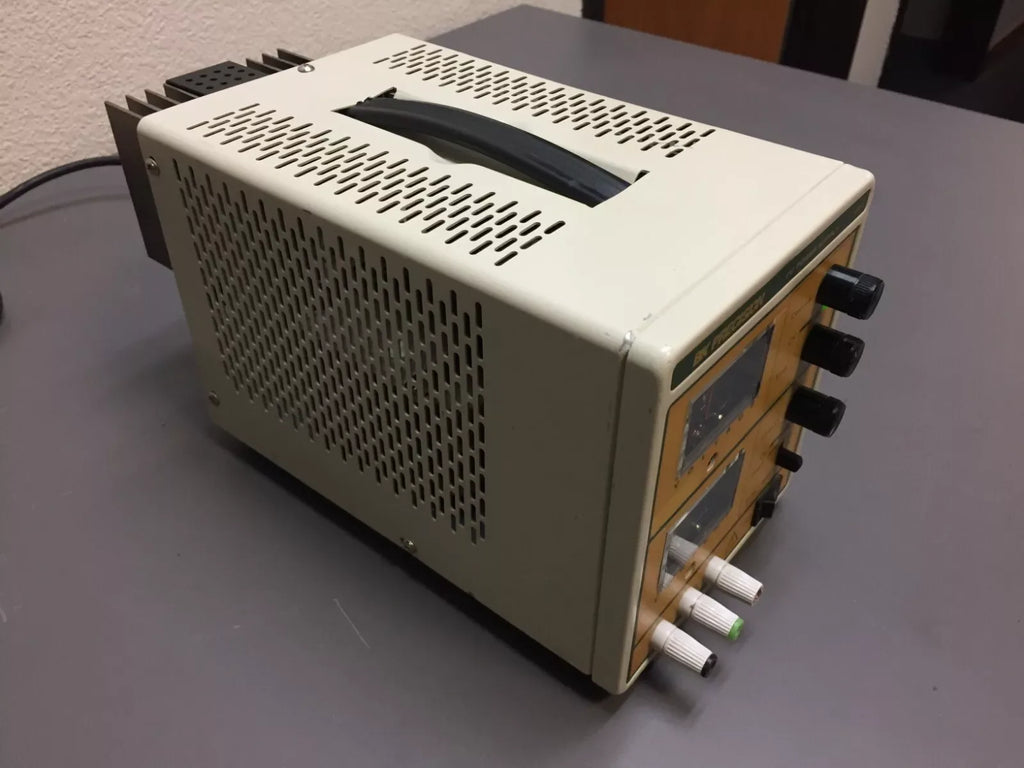 BK Precision Model 1711 Adjustable DC Power Supply 0-30V 0-3A - ZYYKZ Test Equipment