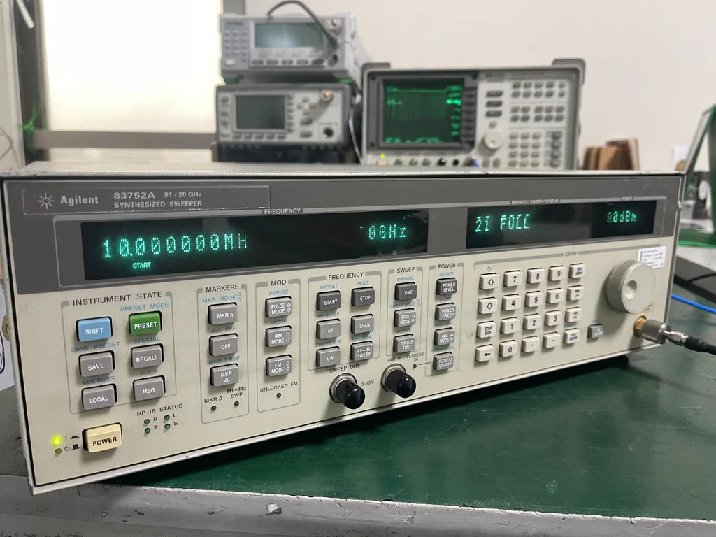 Agilent 83752A Synthesized Sweep Signal Generator 10 MHz to 20 GHz - ZYYKZ Test Equipment