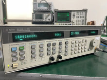 Load image into Gallery viewer, Agilent 83752A Synthesized Sweep Signal Generator 10 MHz to 20 GHz - ZYYKZ Test Equipment