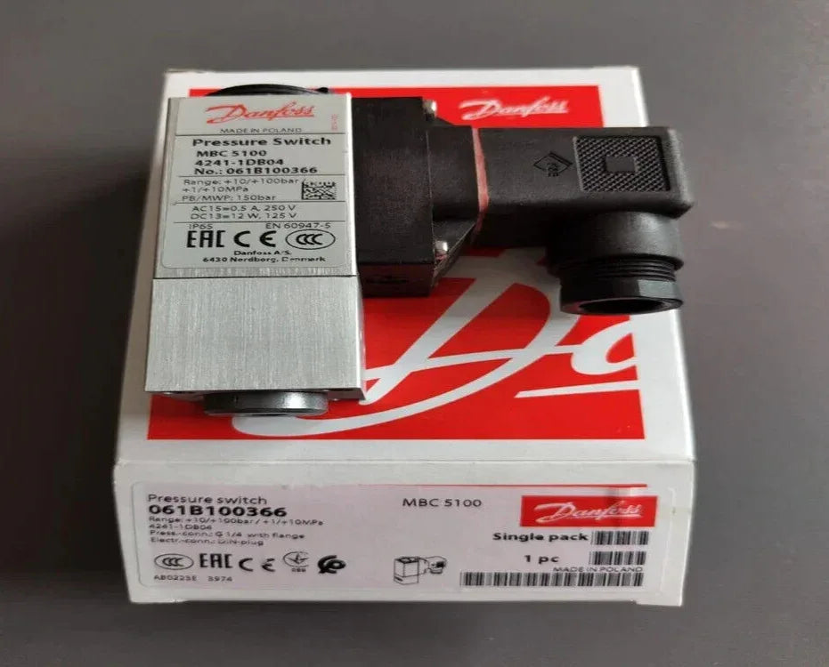 Danfoss MBC 5100 Pressure Switch Model 061B100366 – Industrial Pressure Control - ZYYKZ Test Equipment