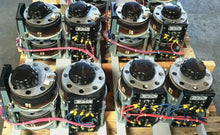 Load image into Gallery viewer, Superior Electric 236SU-2 Variable Autotransformer 0.28-240V 10A 2.8kVA - ZYYKZ Test Equipment