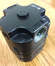 Load image into Gallery viewer, ARO Ingersoll Rand PR4031-100 Pressure Regulator, 150 PSI Outlet - ZYYKZ Test Equipment