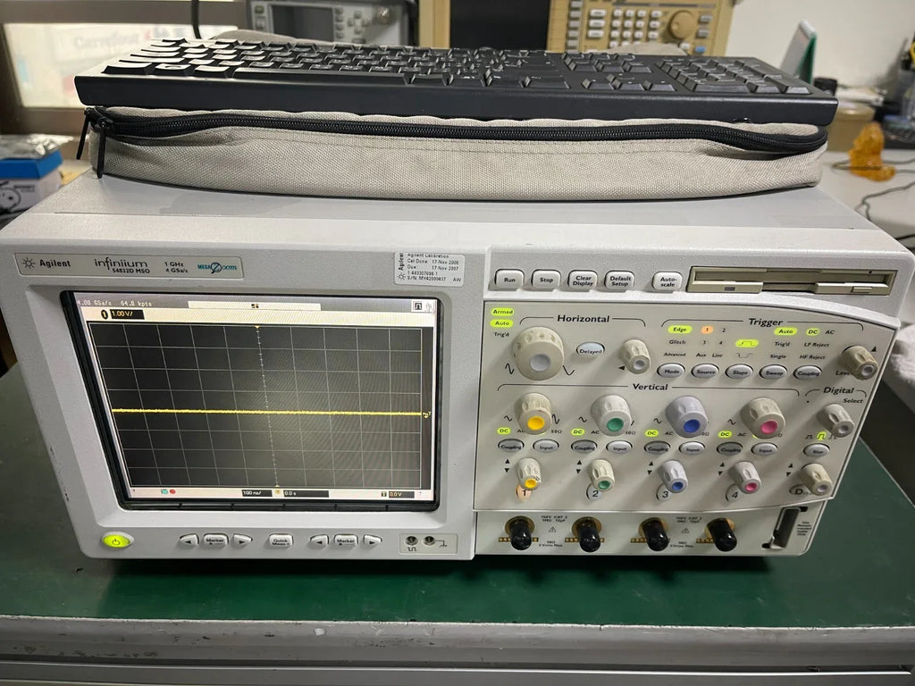 Agilent 54832D Infiniium 1GHz Digital Oscilloscope, 4 GSa/s - ZYYKZ Test Equipment