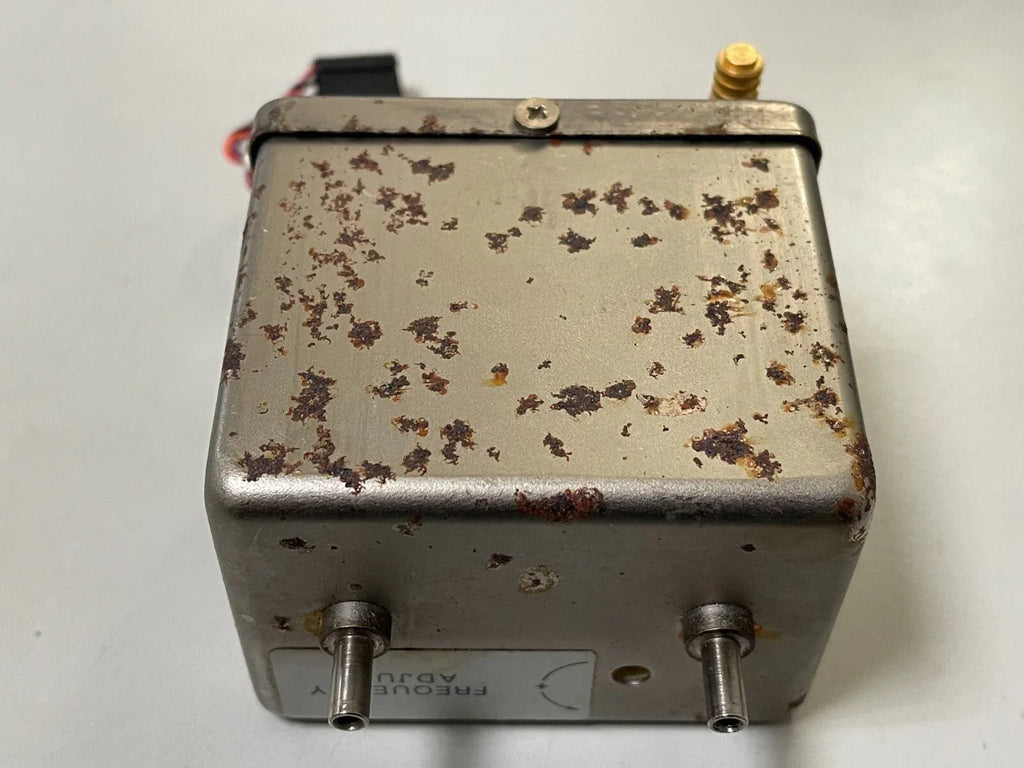 High-Precision Reference Crystal Oscillator for 8360 Series Instruments - ZYYKZ Test Equipment