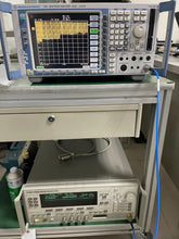 Load image into Gallery viewer, Rohde &amp; Schwarz FSP30 Spectrum Analyzer 9 kHz to 30 GHz - ZYYKZ Test Equipment