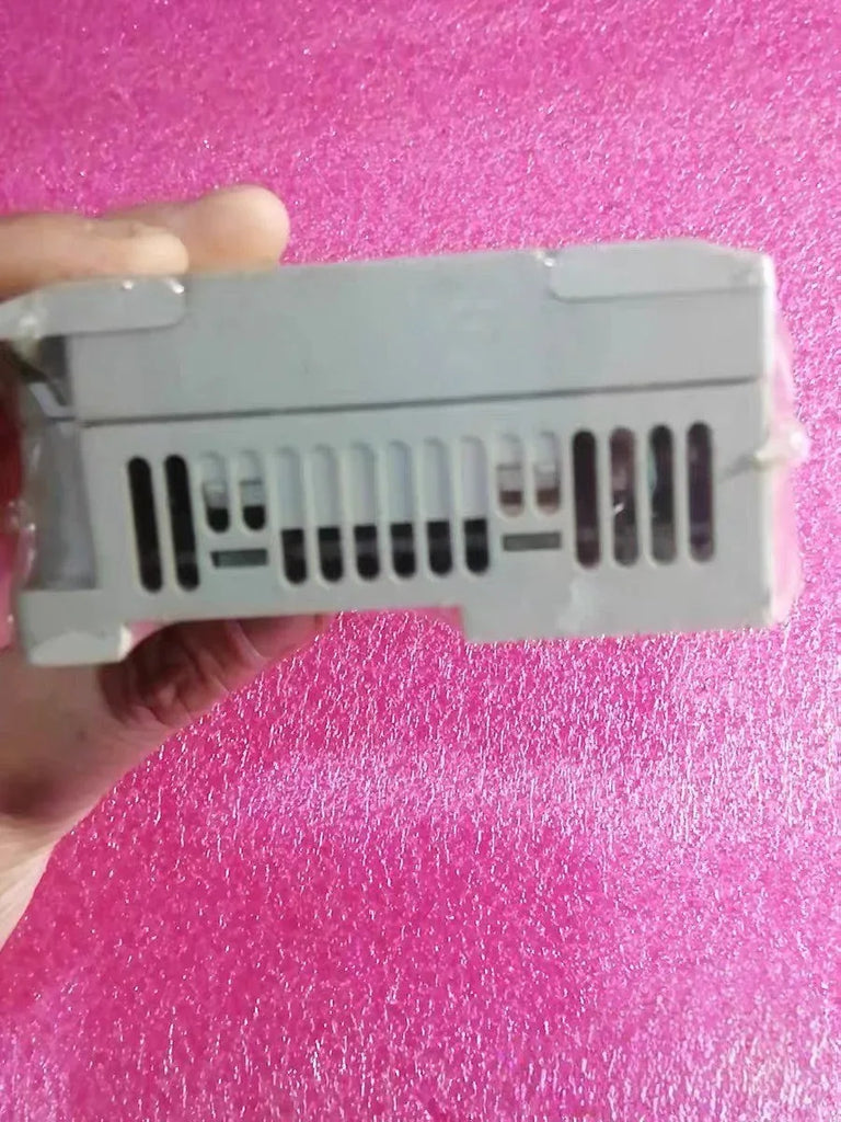 Allen-Bradley MicroLogix 1000 PLC 1761-L16BWB Series E Programmable Logic Controller - ZYYKZ Test Equipment