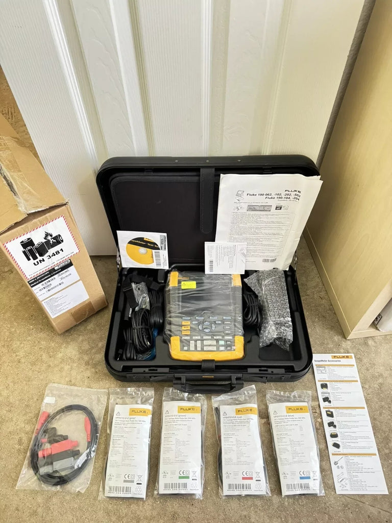 Fluke 190M-4 4-Channel 200 MHz Medical ScopeMeter Oscilloscope - ZYYKZ Test Equipment