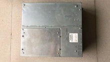 Load image into Gallery viewer, Siemens PC677 Industrial Control Panel 6AV7802-0BB21-2AC0 - Used