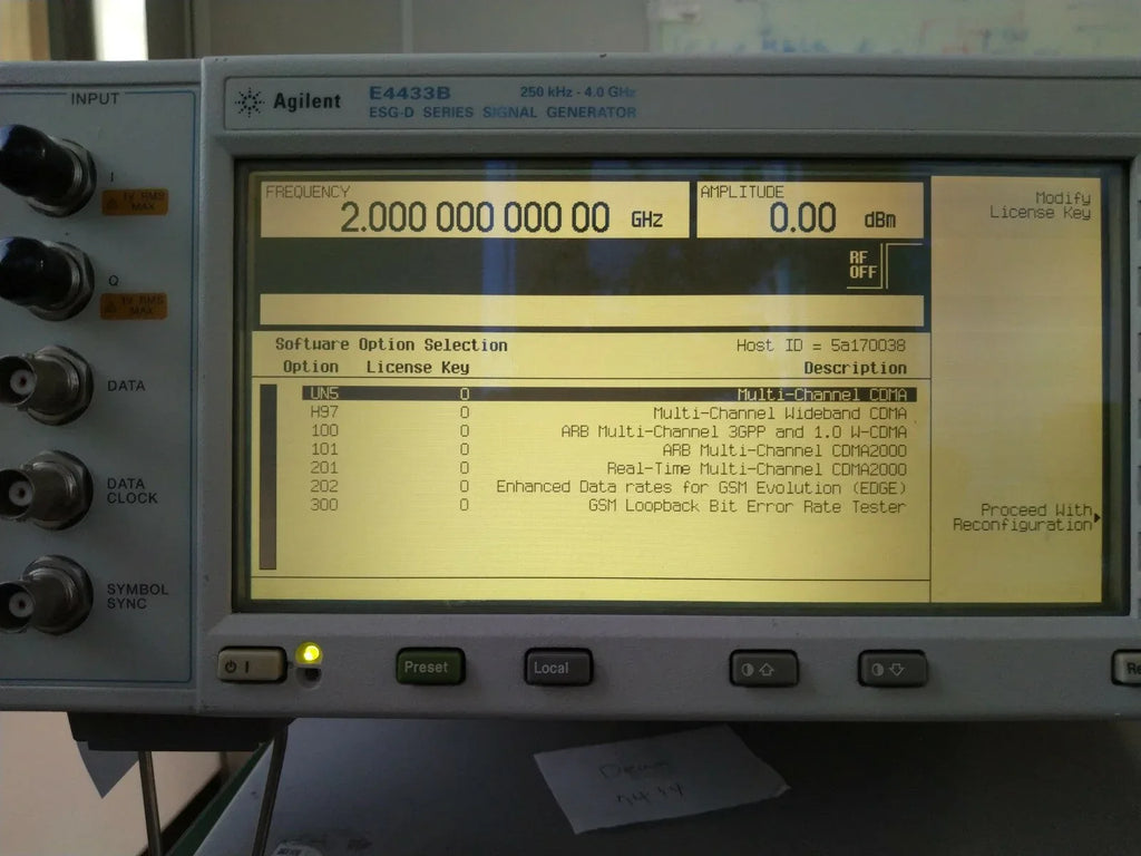 Agilent E4433B ESG-D Series Signal Generator, 250 kHz - 4 GHz - ZYYKZ Test Equipment