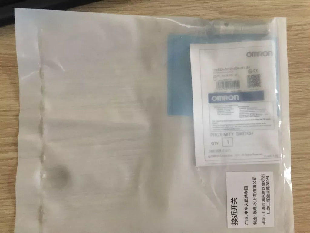 Omron E2A-M12KS04-M1-B1 Photoelectric Sensor, M12, Diffuse Reflective - ZYYKZ Test Equipment