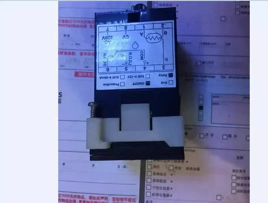 REX RT-555 PT100Ω Temperature Sensor with 0-199°C Measurement Range - ZYYKZ Test Equipment