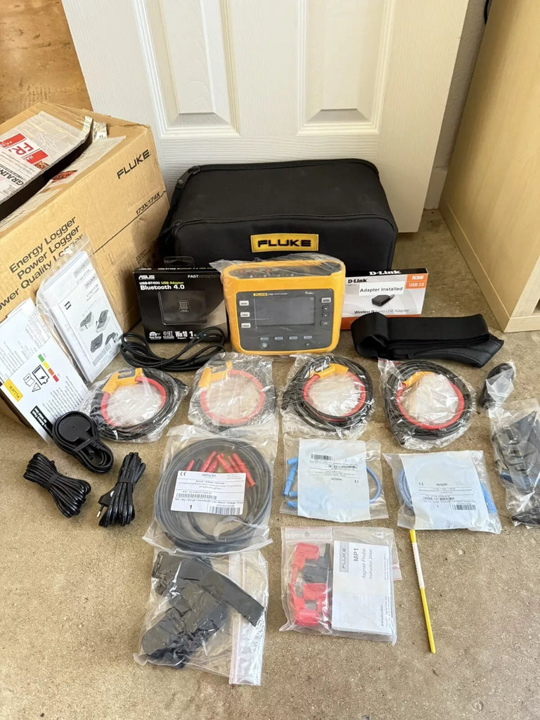 Fluke 1738 3-Phase Power Logger Kit with Accessories, Calibrated 2024 - ZYYKZ Test Equipment