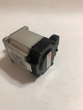 Load image into Gallery viewer, OMRON R88M-K20030T-S2 AC Servo Motor, 200W, 3000rpm - ZYYKZ Test Equipment