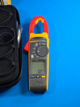 Load image into Gallery viewer, Fluke 377 FC True RMS Non-Contact Voltage Clamp Meter with iFlex - ZYYKZ Test Equipment
