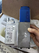 Load image into Gallery viewer, CPSV-F040-LTQ-10/7P 221121009 - High-Quality Component