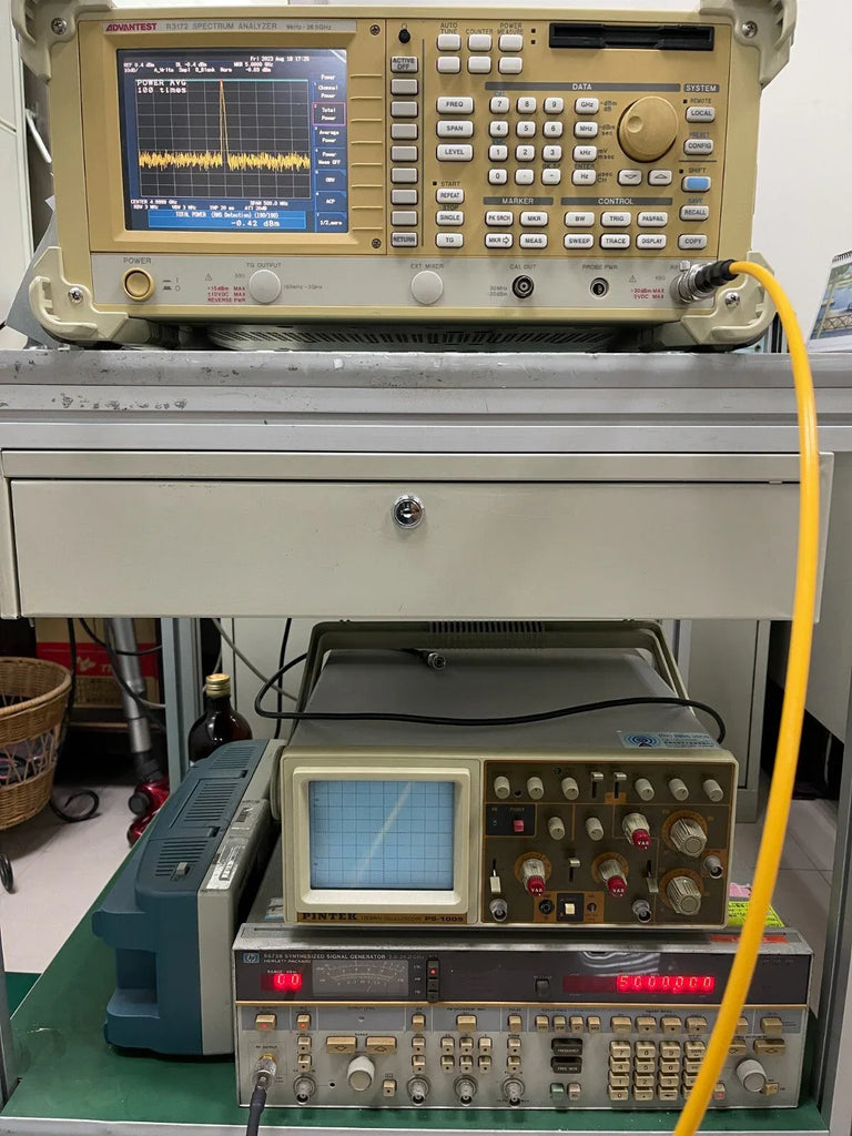 Advantest R3172 Spectrum Analyzer 9 kHz to 26.5 GHz - ZYYKZ Test Equipment