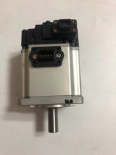 Load image into Gallery viewer, OMRON R88M-K20030T-S2 AC Servo Motor, 200W, 3000rpm - ZYYKZ Test Equipment