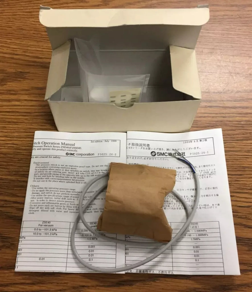 SMC ISE40-01-22 High Precision Pressure Switch - ZYYKZ Test Equipment