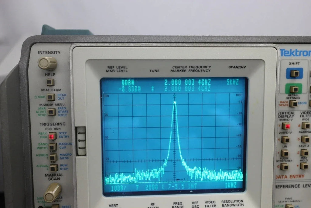 497P Portable Spectrum Analyzer with 9 kHz to 3 GHz Frequency Range - ZYYKZ Test Equipment