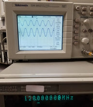 Load image into Gallery viewer, Tektronix TDS1012 100MHz 2-Channel Digital Storage Oscilloscope - ZYYKZ Test Equipment