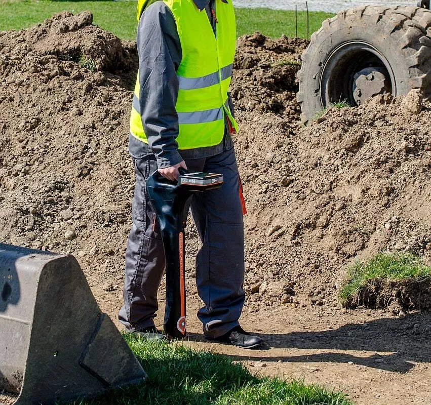 Sonel LKZ-2000 Wire and Cable Tracer Pipe Locator