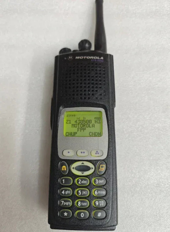 Motorola XTS 5000 FPP Handheld Two-Way Radio, 380-470 MHz - ZYYKZ Test Equipment